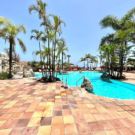 Amazing Views To The Sea With Pool 公寓 *
