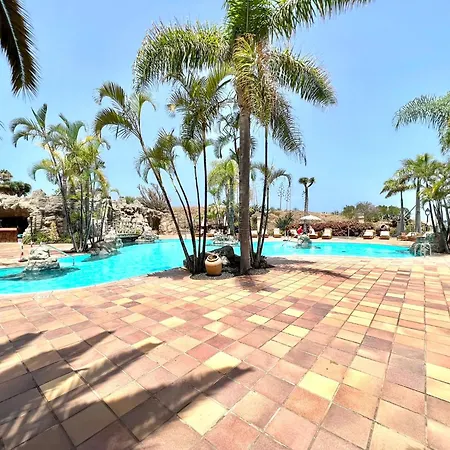 Apartment Amazing Views To The Sea With Pool