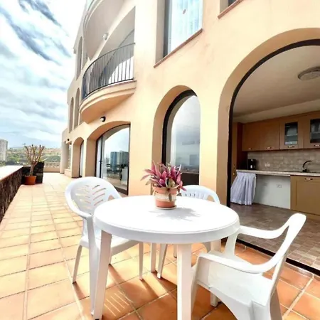 Amazing Views To The Sea With Pool Apartment Los Realejos