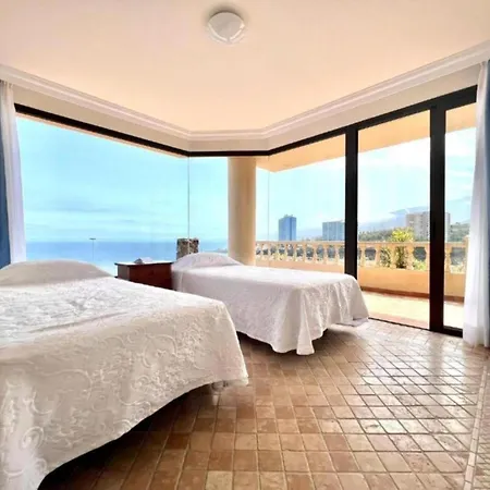 Amazing Views To The Sea With Pool Apartment *