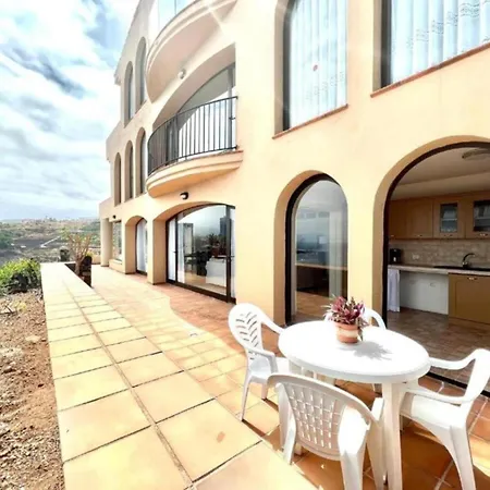 Amazing Views To The Sea With Pool * 洛斯雷尔雷赫斯